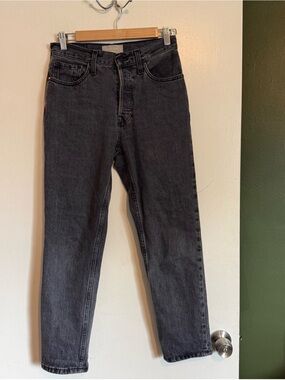 Everlane charcoal wash gray black the 90s cheeky Jean size 26 ankle